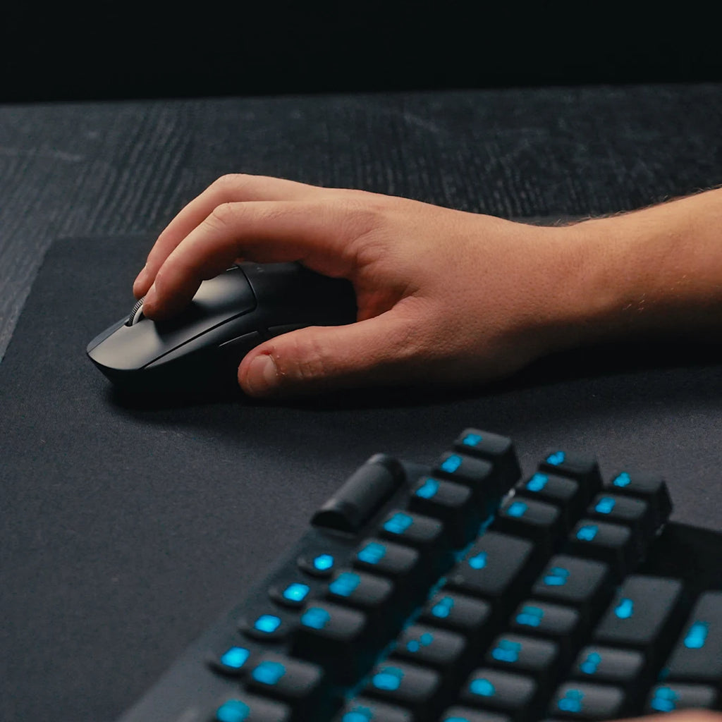 Logitech G PRO 2 LIGHTSPEED X SUPERLIGHT